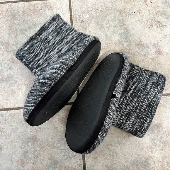 NWOT La Senza Knitted Wool-Like Plush Fleece Non-Slip Rubber Sole House Slipper - Picture 6 of 6